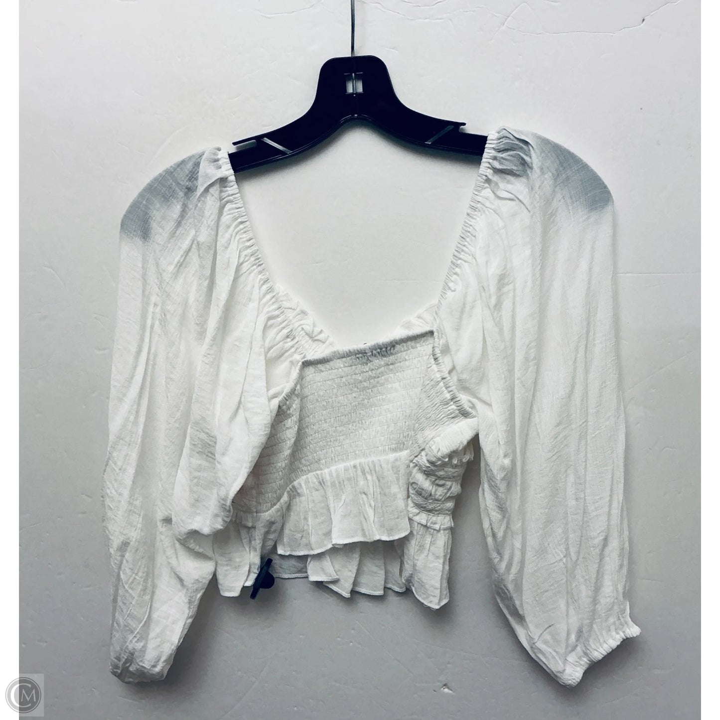 Top Long Sleeve By Lush In White, Size: S