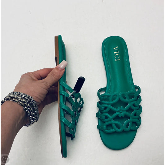 Sandals Flats By Vici In Green, Size: 7.5