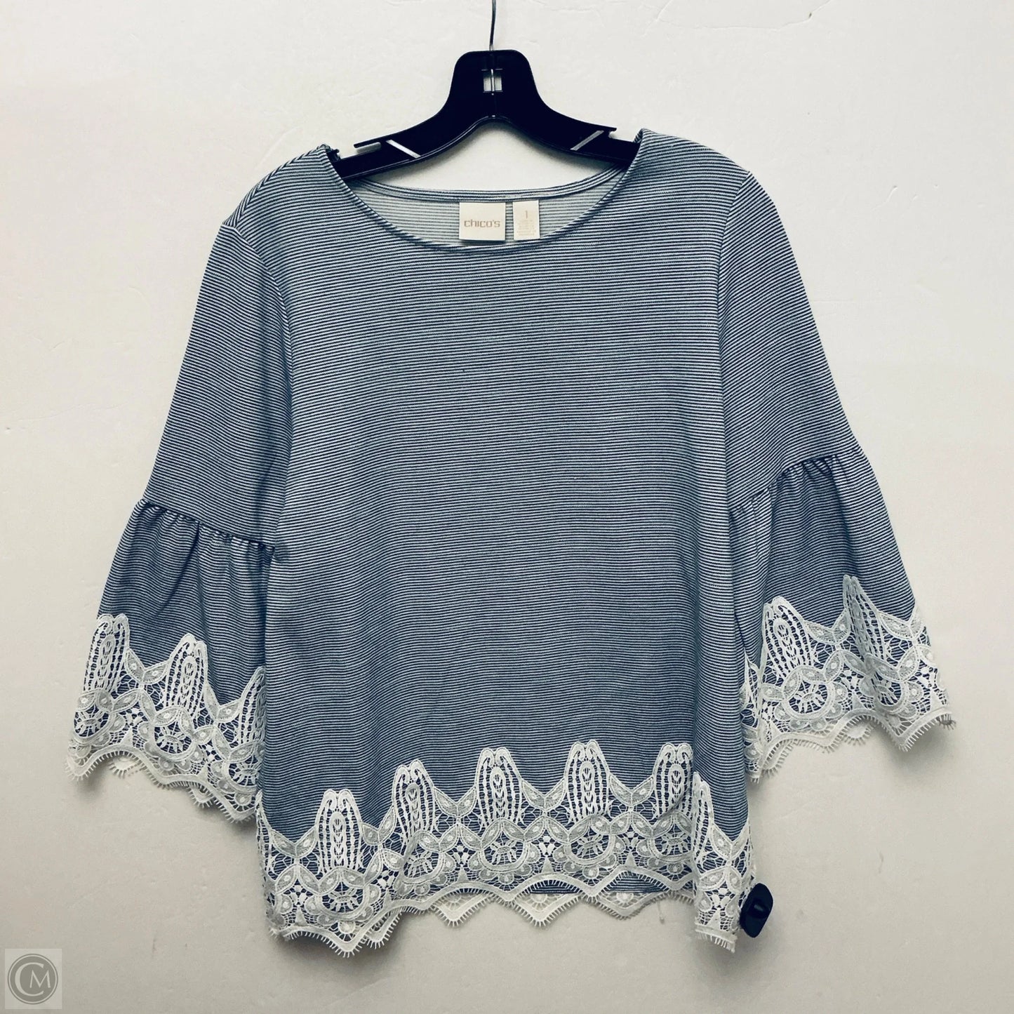 Top Short Sleeve By Chicos In Striped Pattern, Size: M