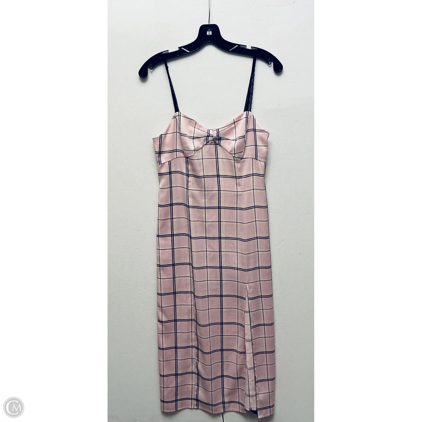 Dress Casual Midi By Urban Outfitters In Pink, Size: M