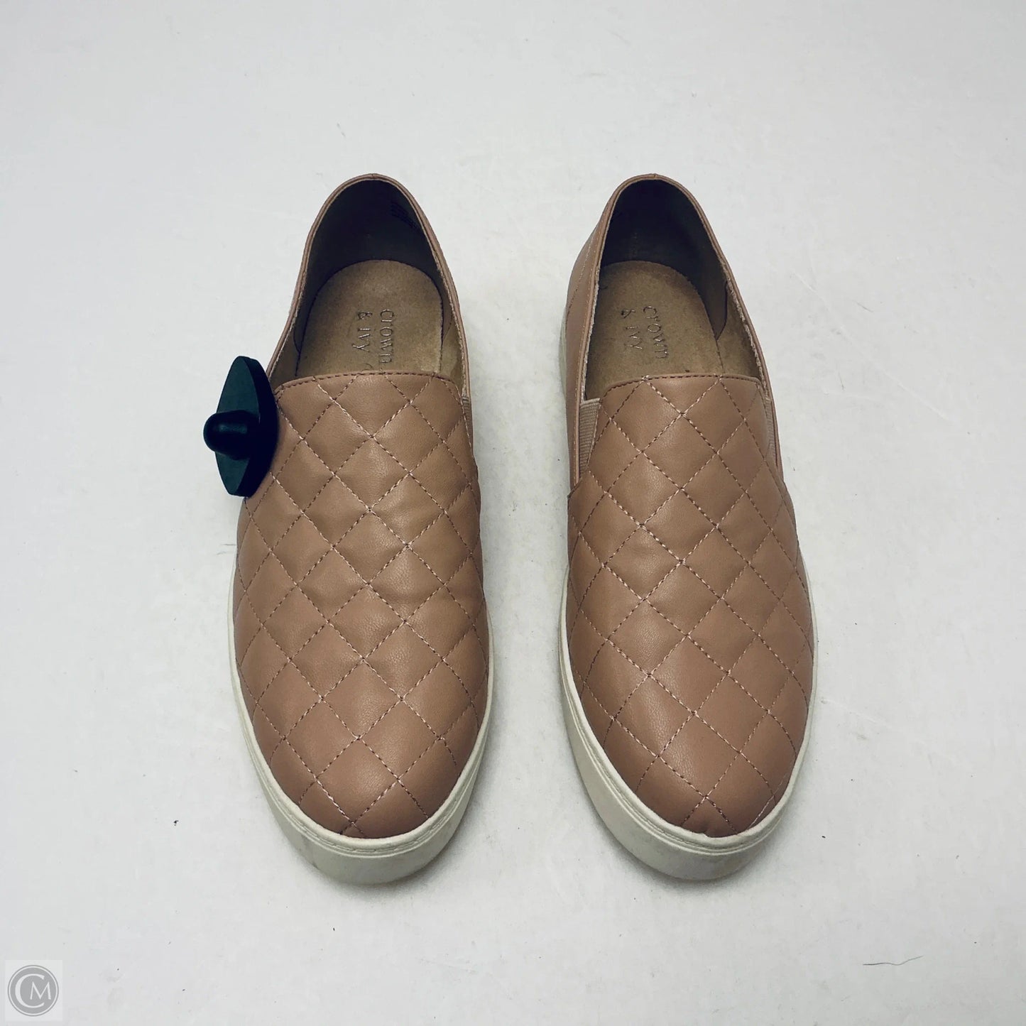 Shoes Flats By Crown And Ivy In Beige, Size: 7.5