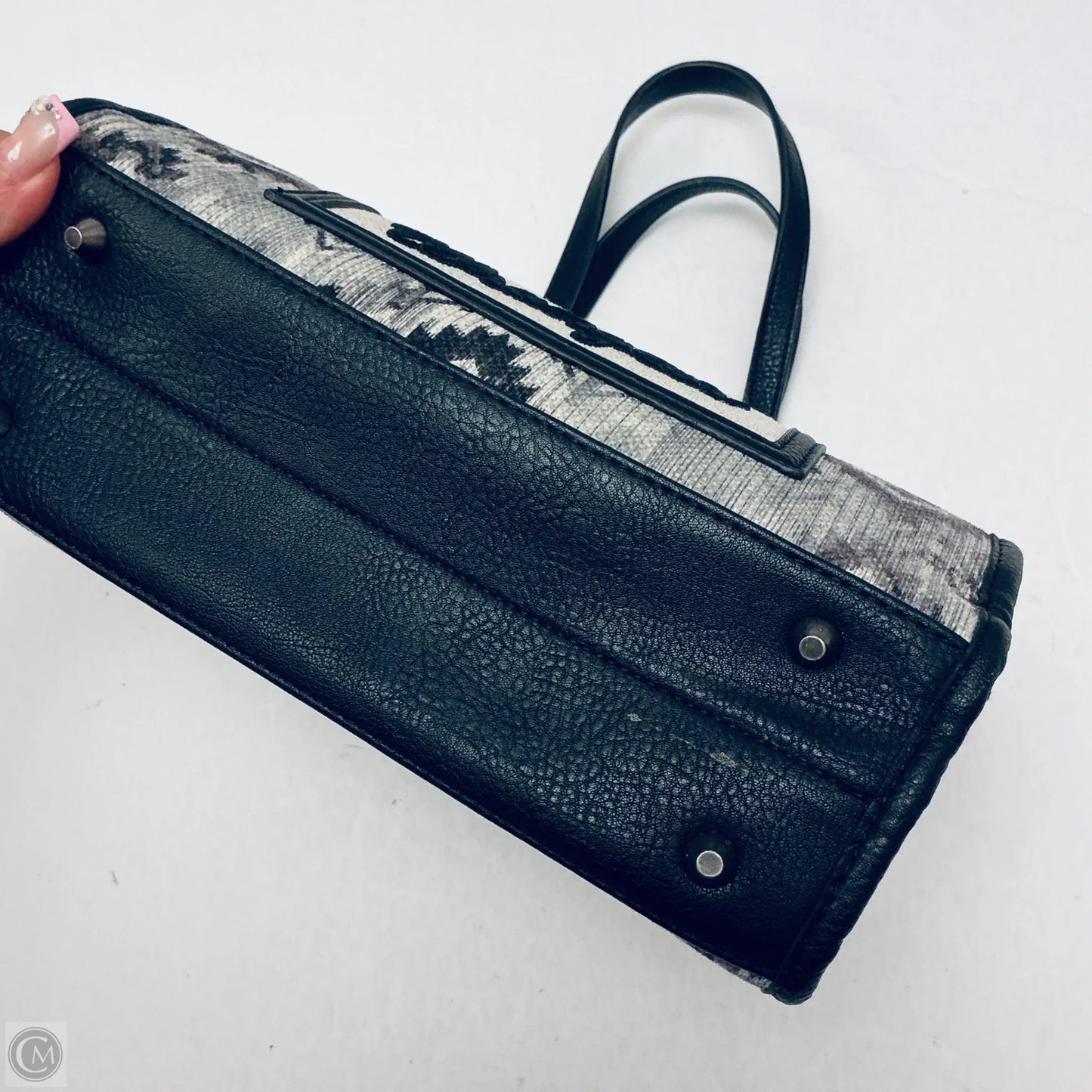 Handbag By Wrangler, Size: Medium
