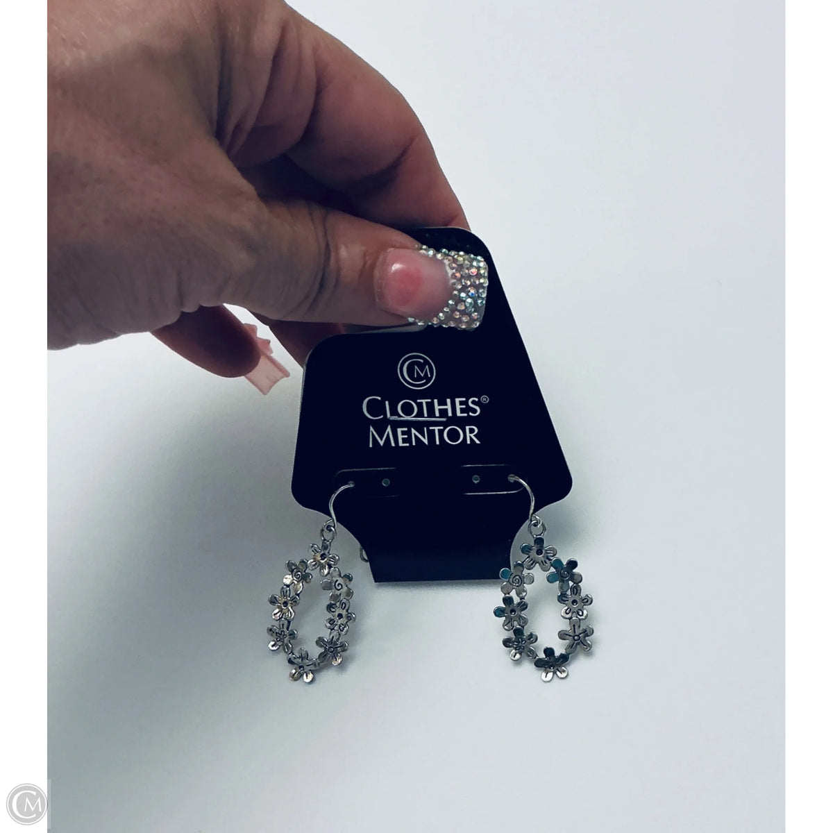 Earrings Dangle/drop By Clothes Mentor