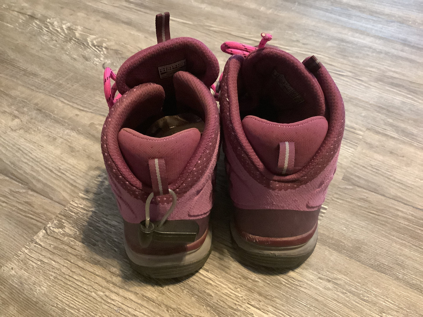 Purple Boots Hiking Keen, Size 9.5