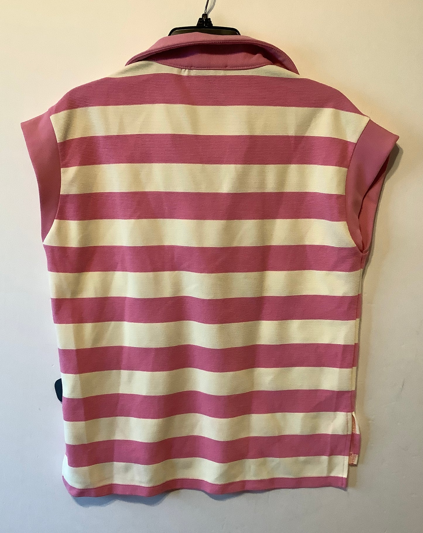 Top Sleeveless By Entro In Striped Pattern, Size: S