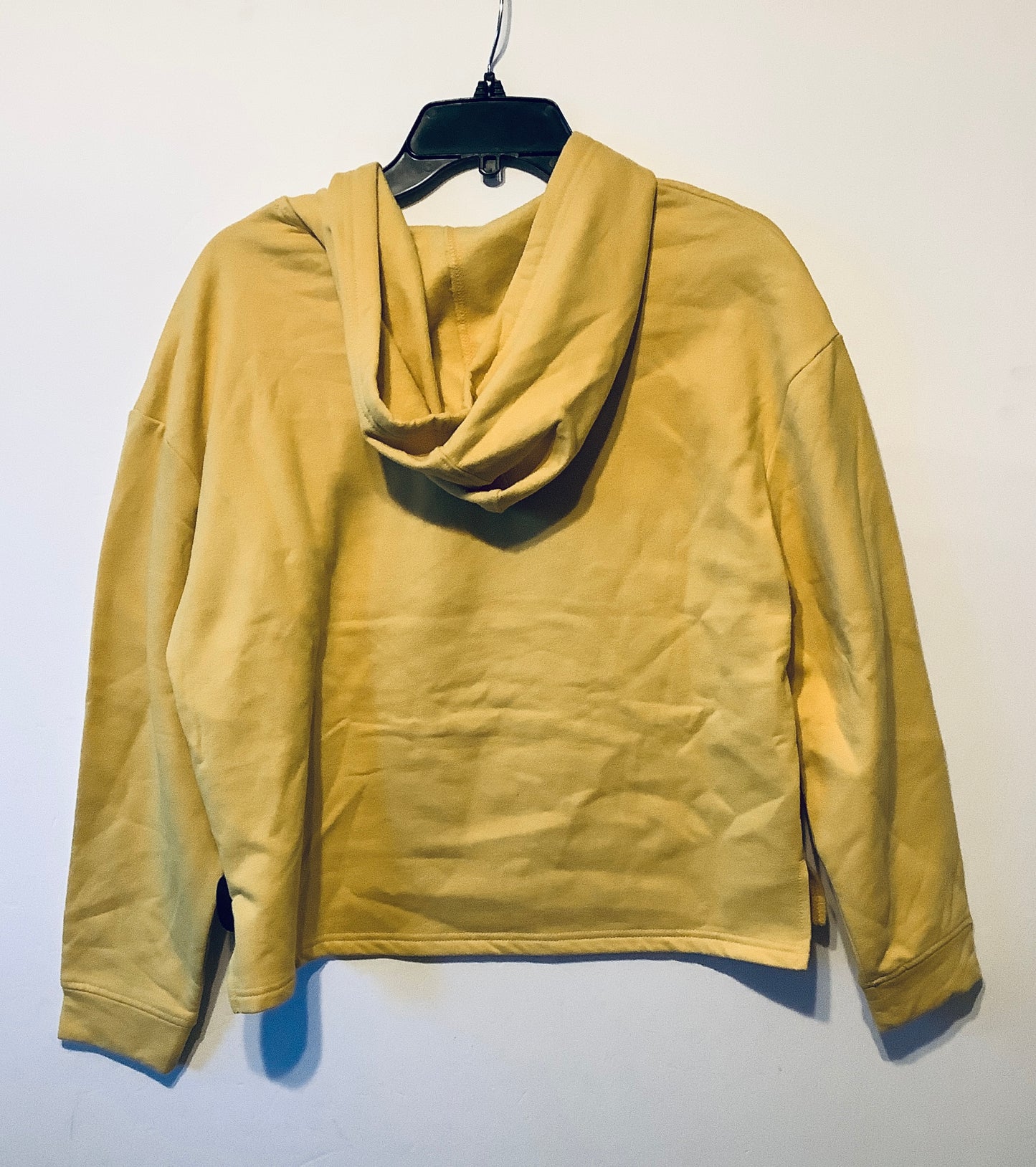 Sweatshirt Hoodie By Clothes Mentor In Yellow, Size: S