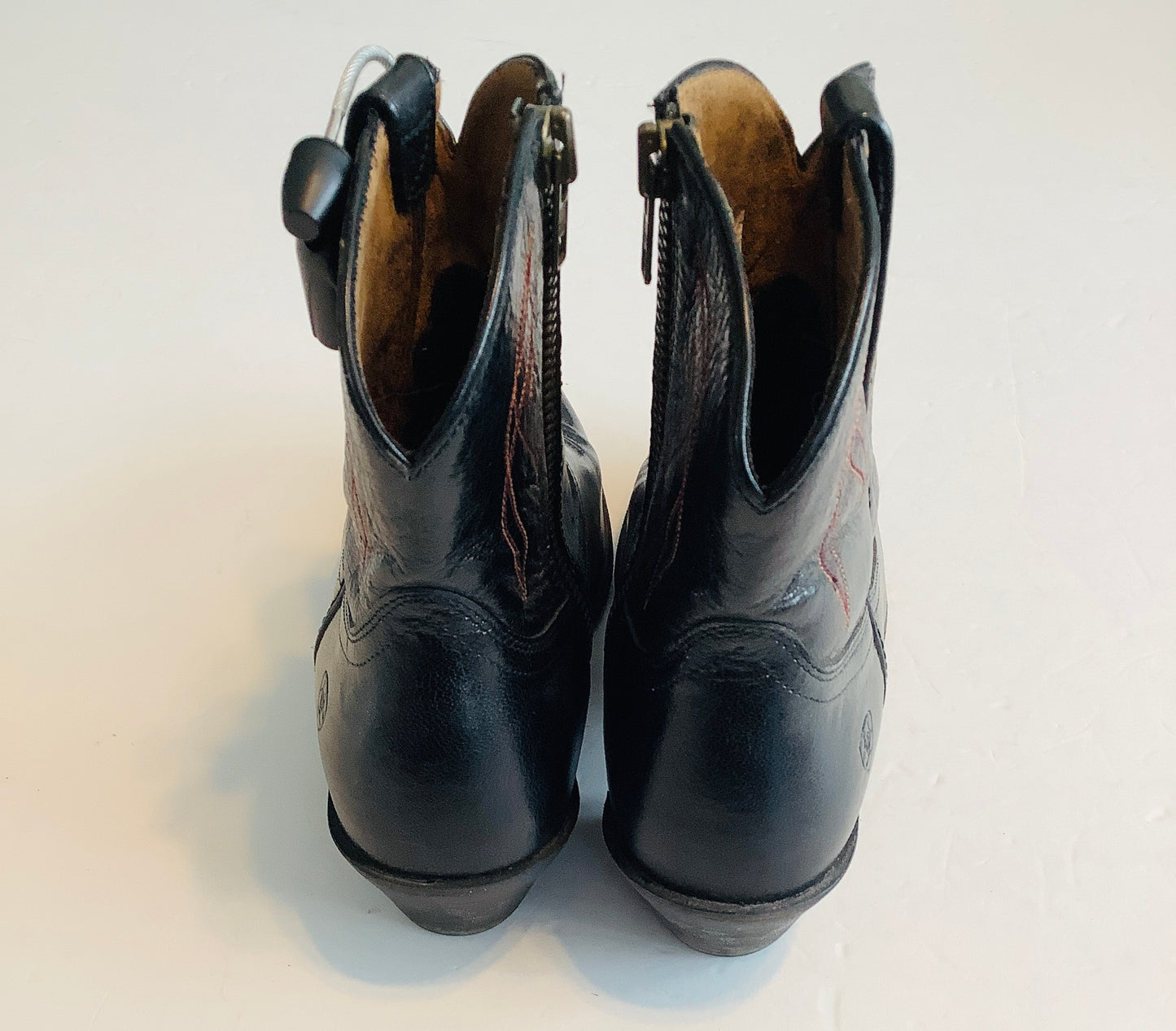 Boots Western By Ariat In Black, Size: 8.5