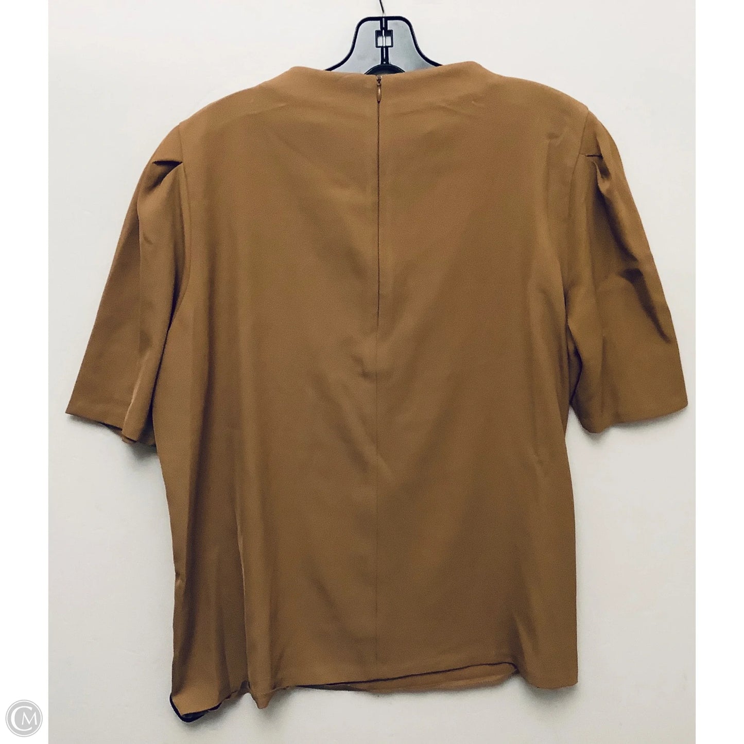 Top Short Sleeve By Calvin Klein In Brown, Size: Xl