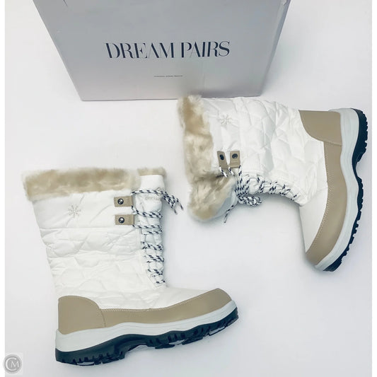 Boots Snow By Clothes Mentor In White, Size: 10