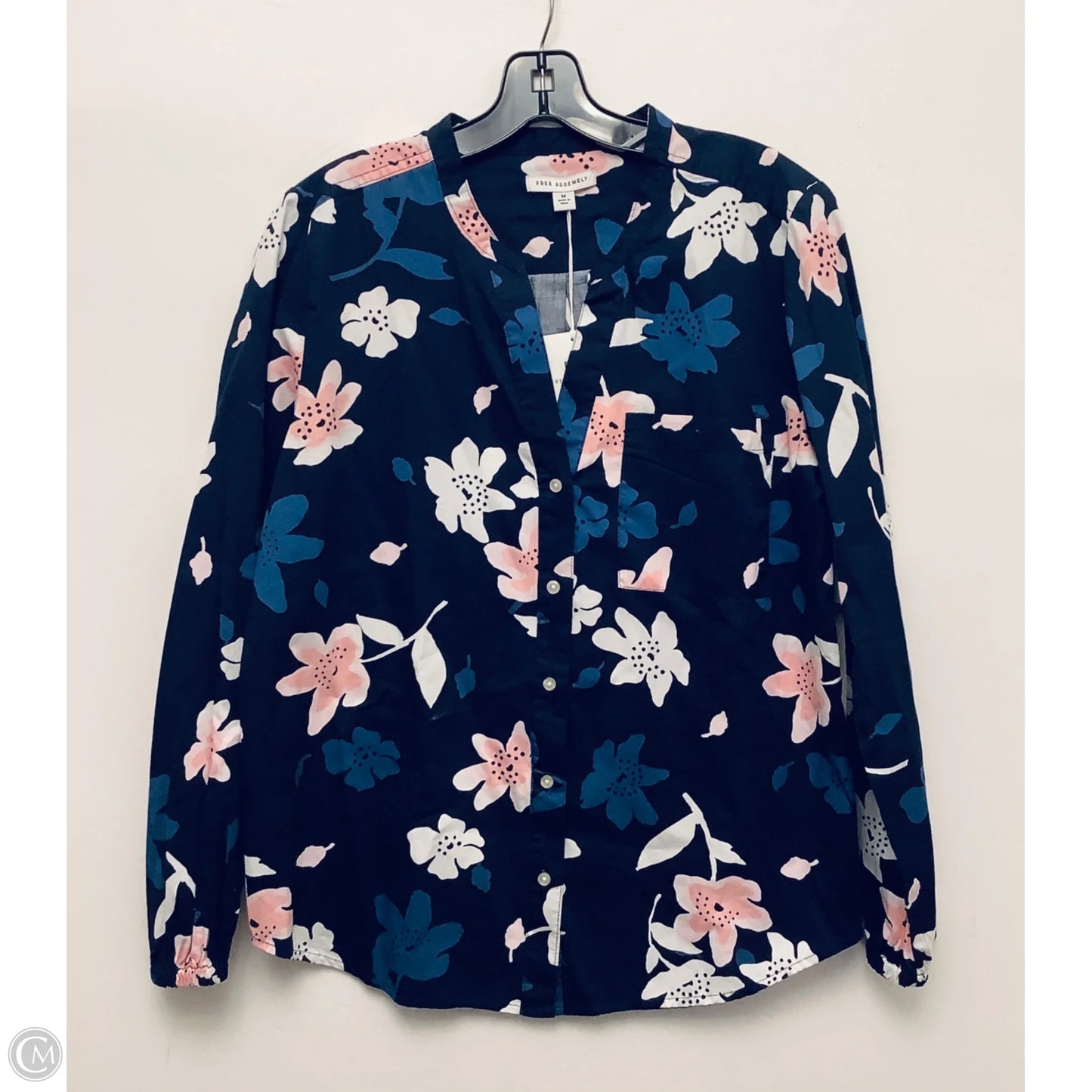 Top Long Sleeve By Free Assembly In Navy, Size: M