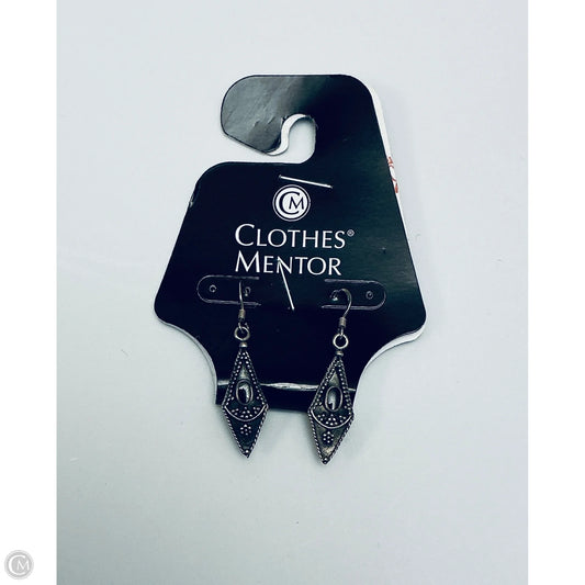 Earrings Dangle/drop By Clothes Mentor