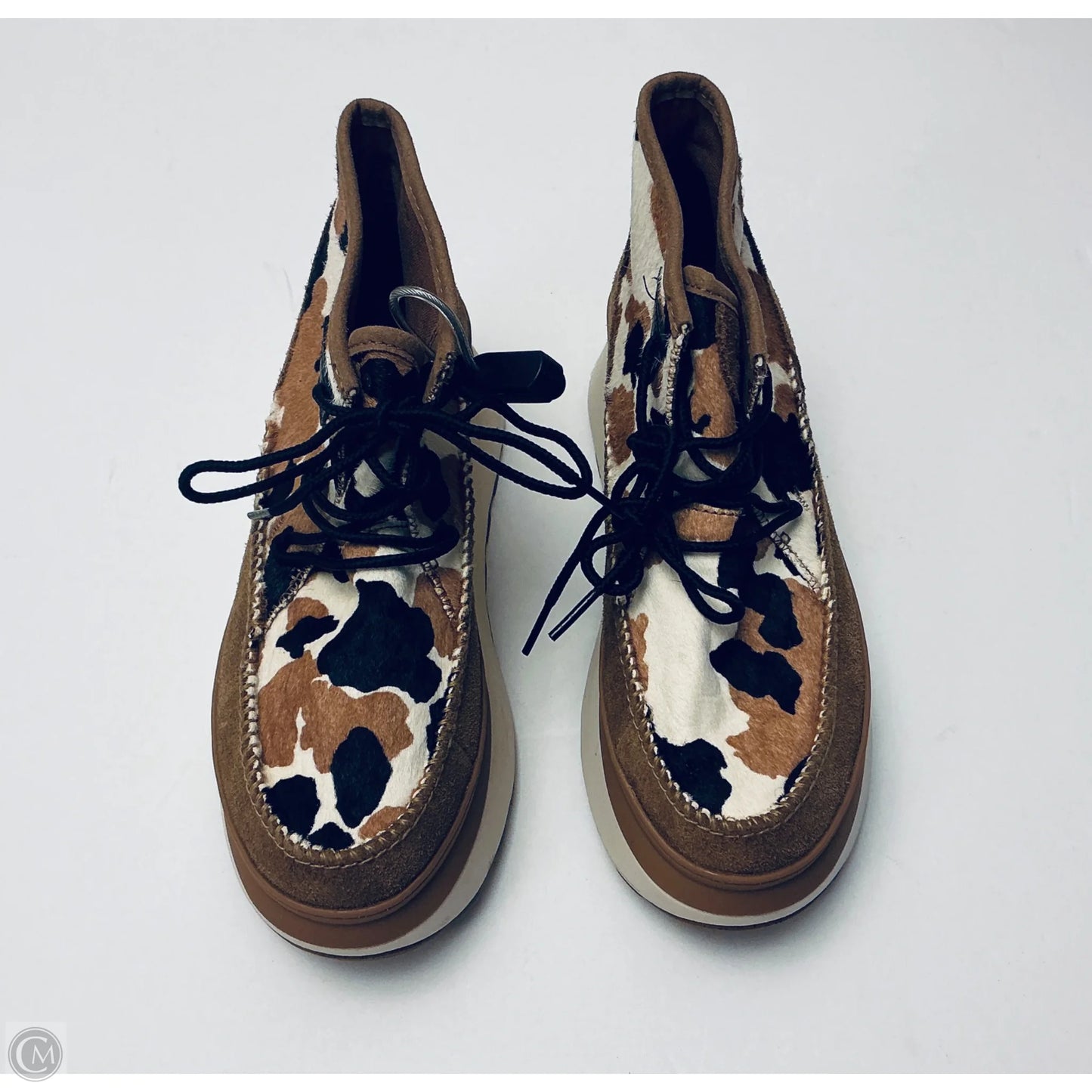 Shoes Designer By Ugg In Brown, Size: 7