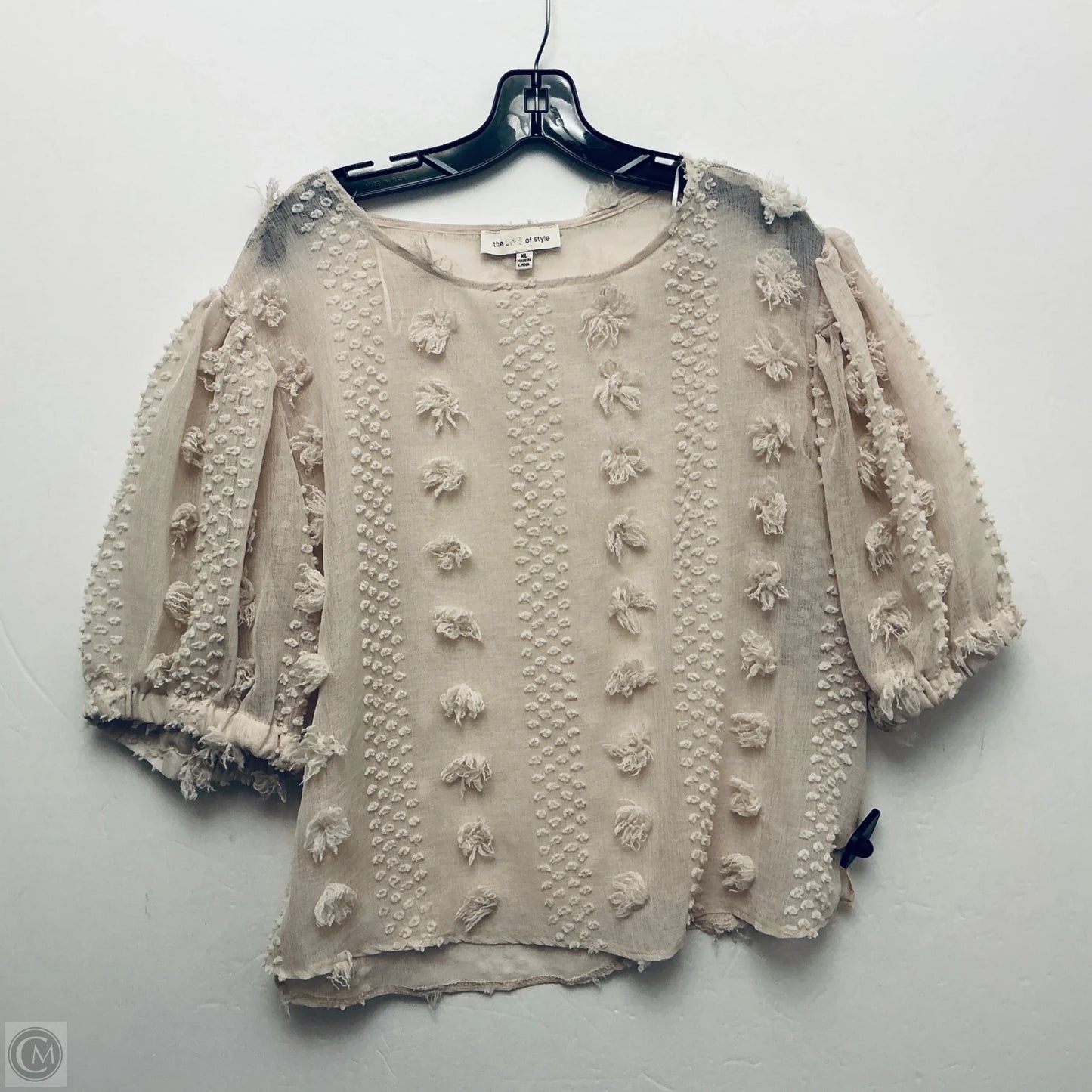 Top Short Sleeve By Clothes Mentor In Tan, Size: Xl