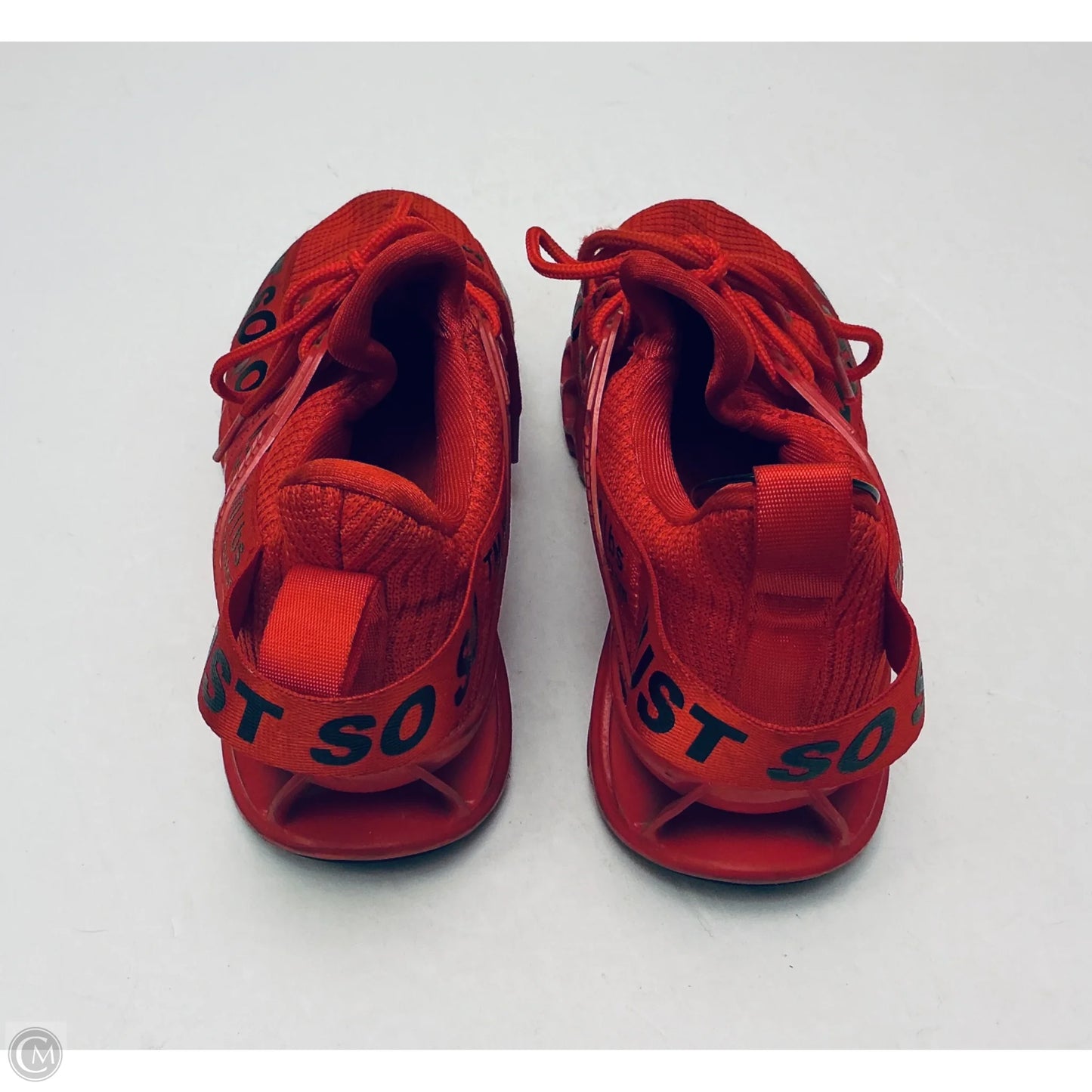 Shoes Athletic By Clothes Mentor In Red, Size: 8.5