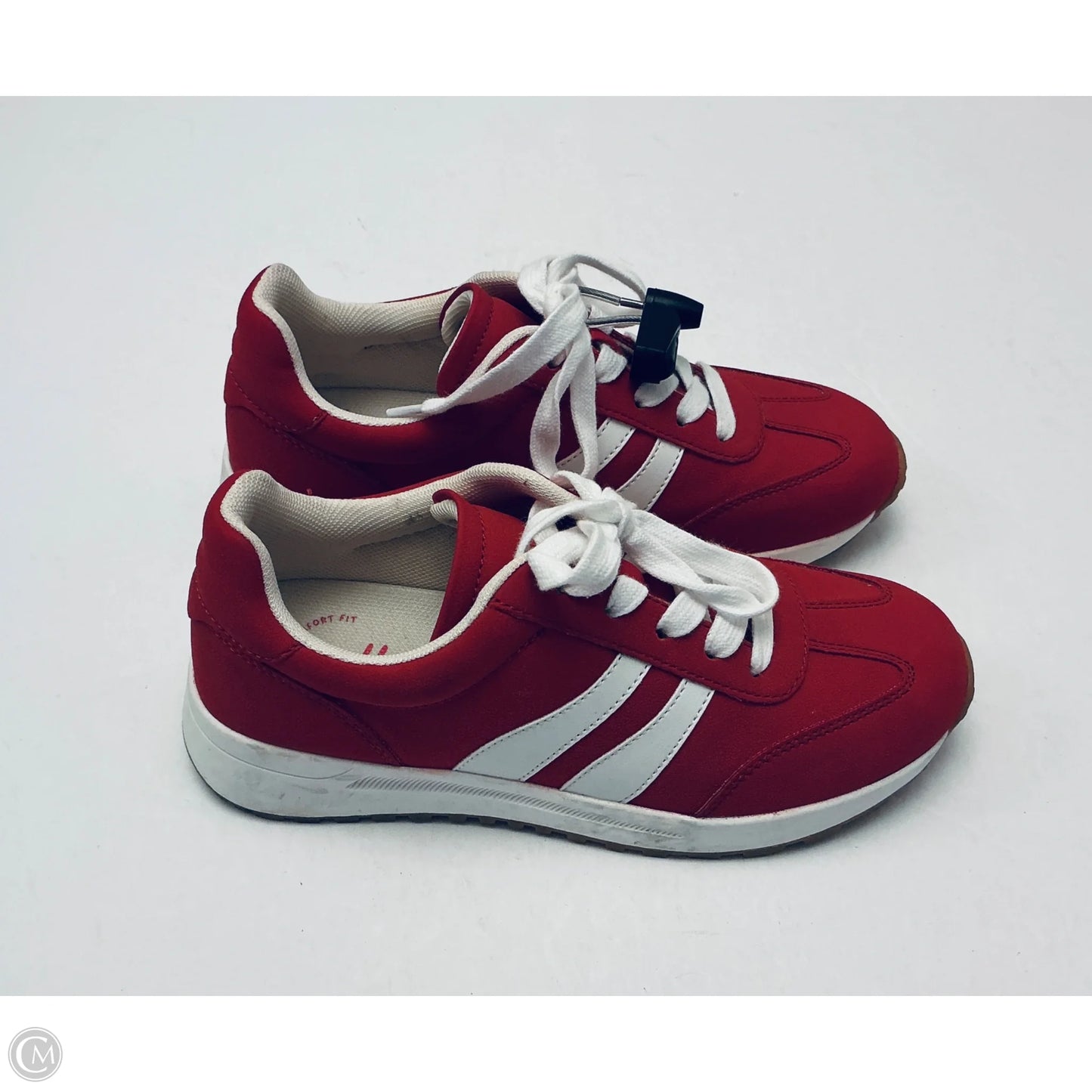 Shoes Sneakers By Jelly Pop In Red, Size: 6