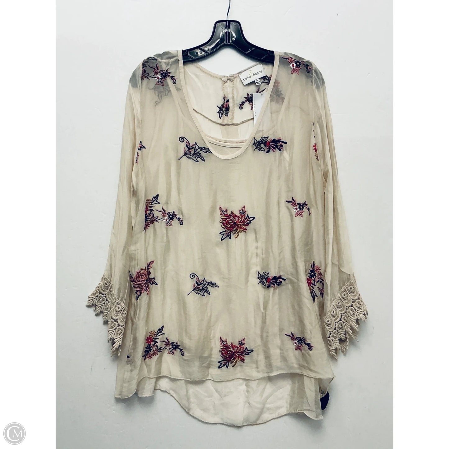 Top Long Sleeve By Clothes Mentor In Cream, Size: Xl