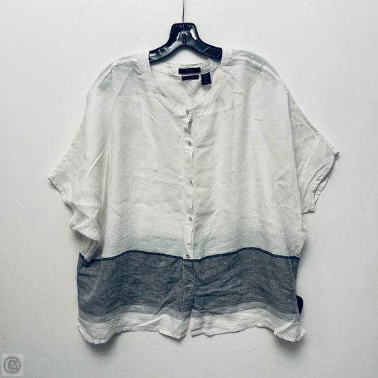 Top Short Sleeve By Tahari In White, Size: M