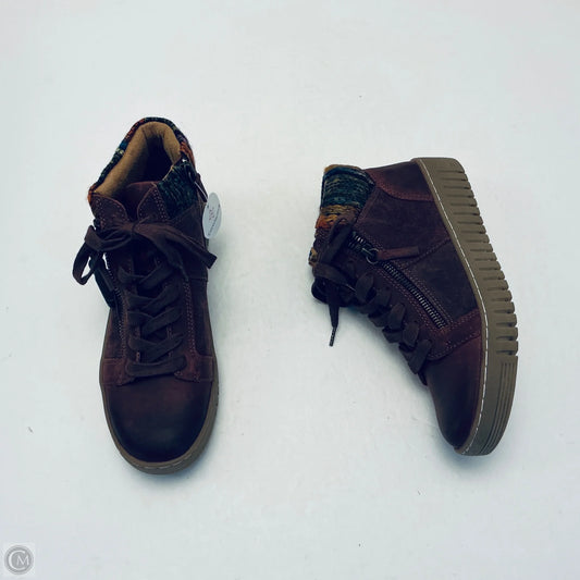 Shoes Sneakers By Comfortiva In Red, Size: 7.5