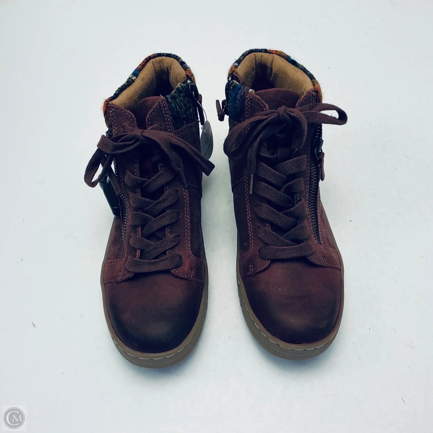 Shoes Sneakers By Comfortiva In Red, Size: 7.5
