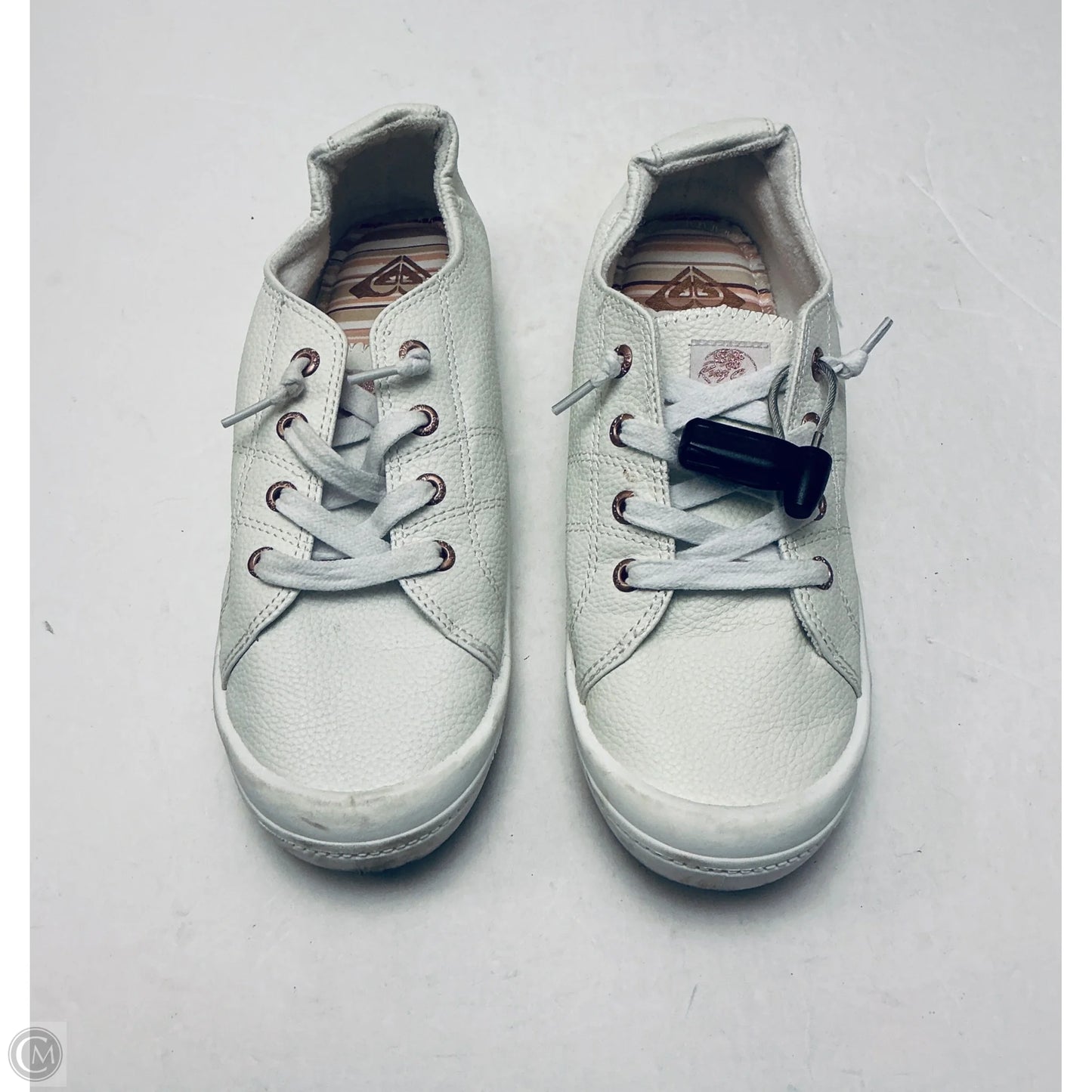 Shoes Flats By Roxy In White, Size: 9.5