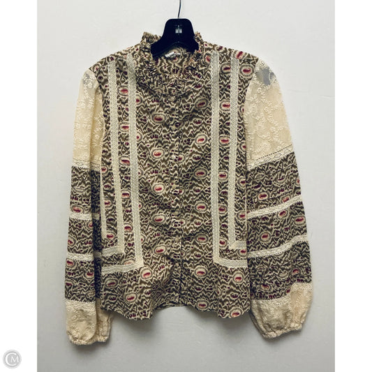 Top Long Sleeve By Clothes Mentor In Tan, Size: S
