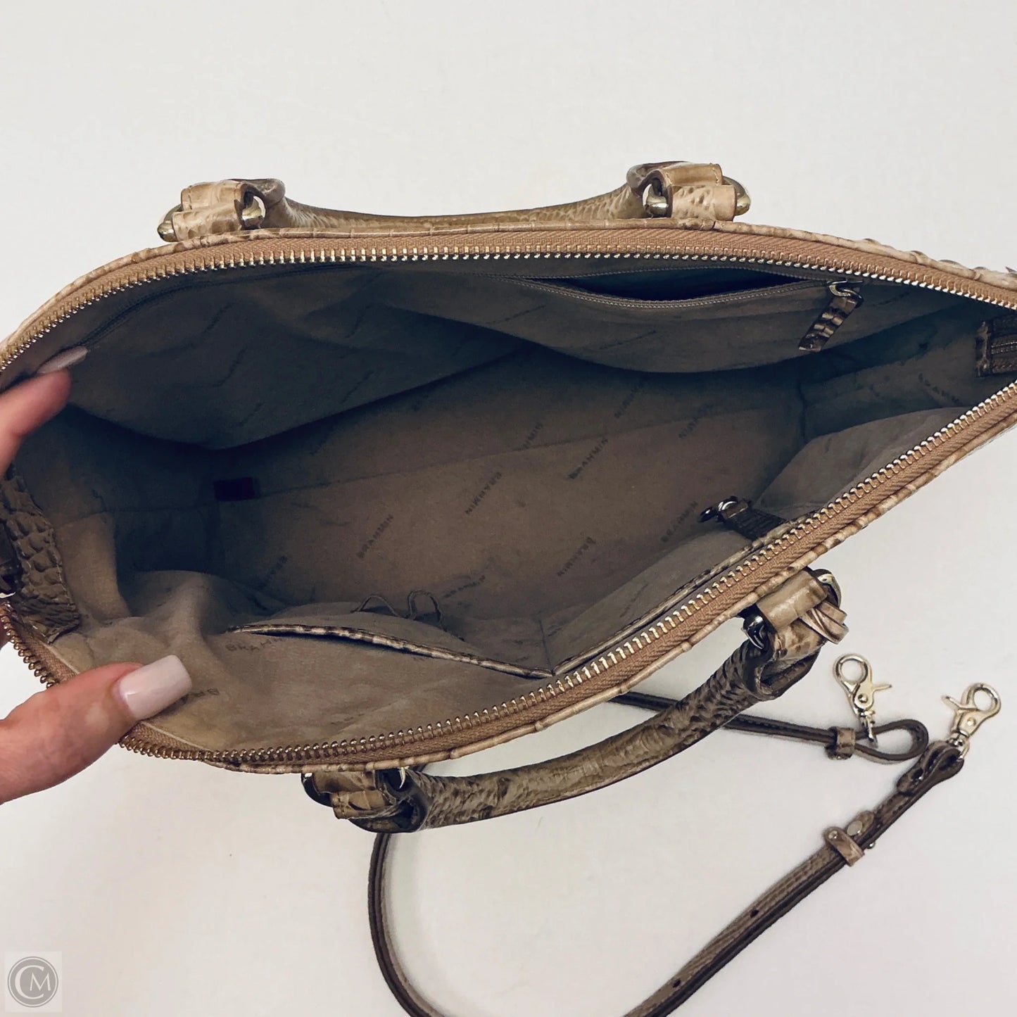 Handbag Designer By Brahmin, Size: Large
