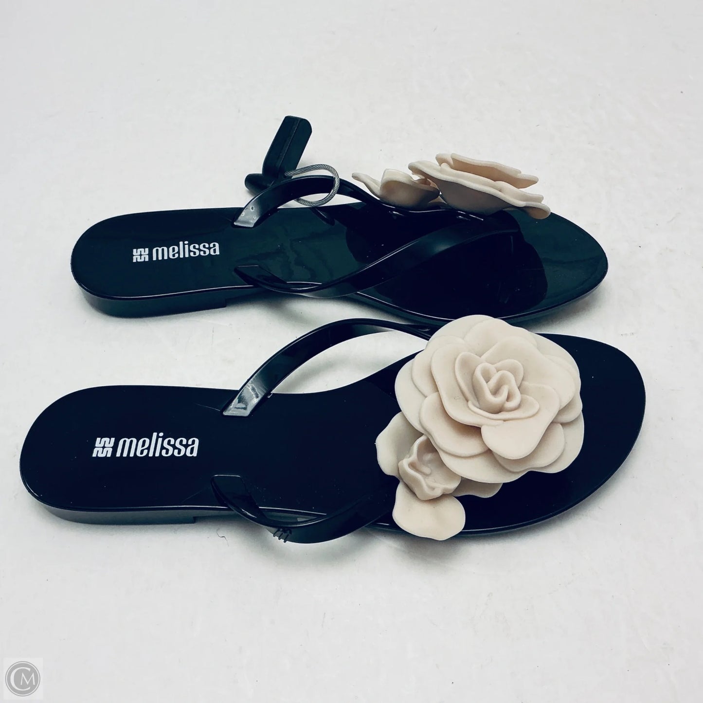 Sandals Flip Flops By Clothes Mentor In Black, Size: 5