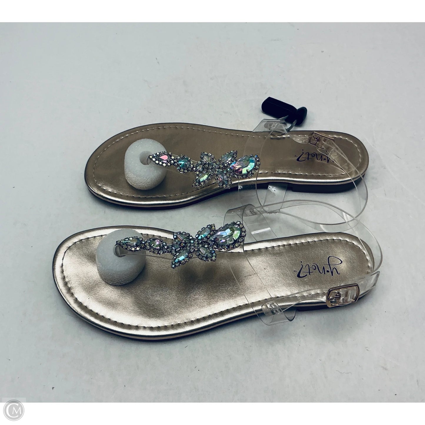 Sandals Flip Flops By Clothes Mentor In Gold, Size: 8.5