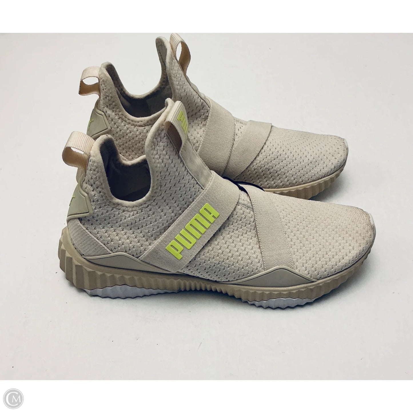 Shoes Athletic By Puma In Cream, Size: 10