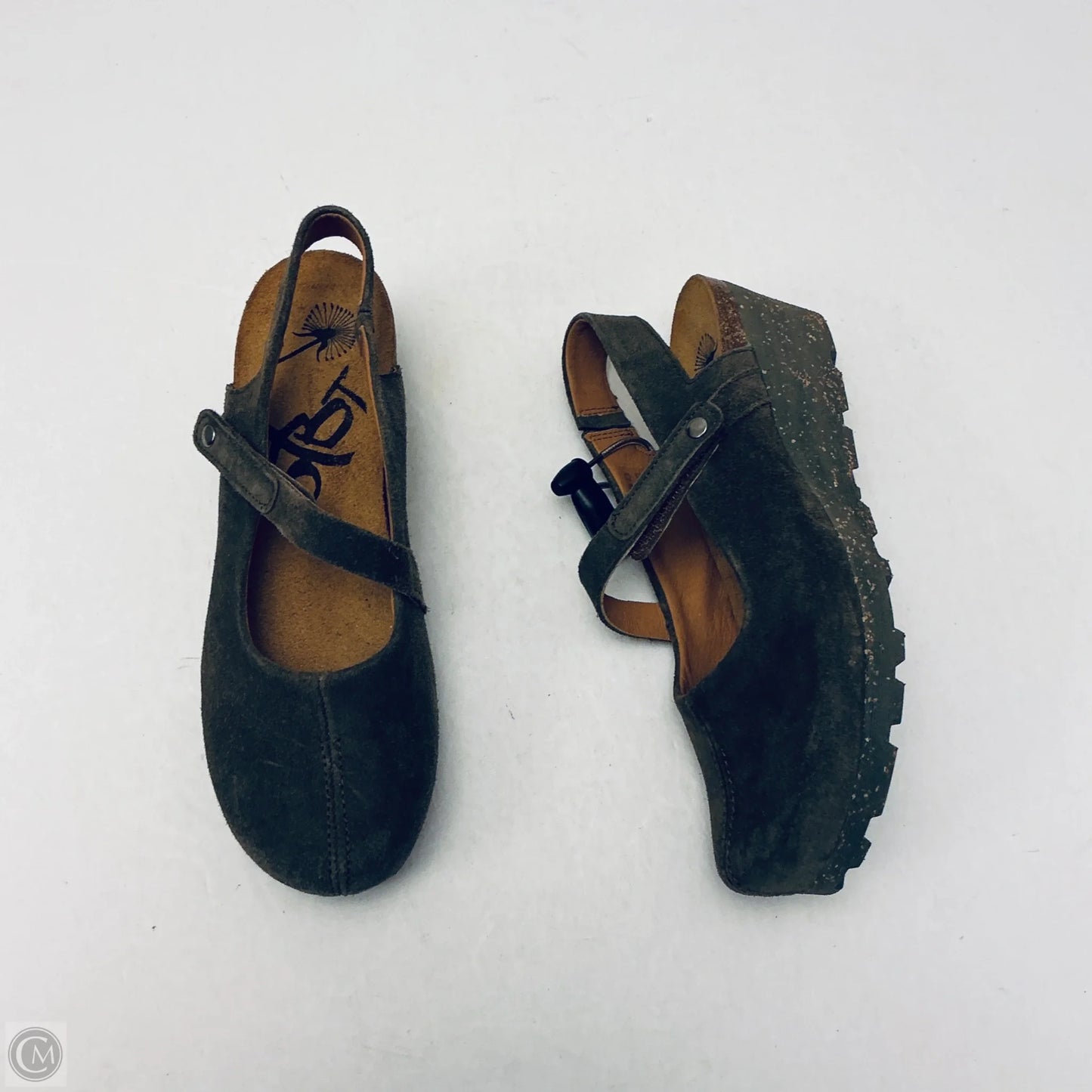 Shoes Heels Wedge By Otbt In Green, Size: 9