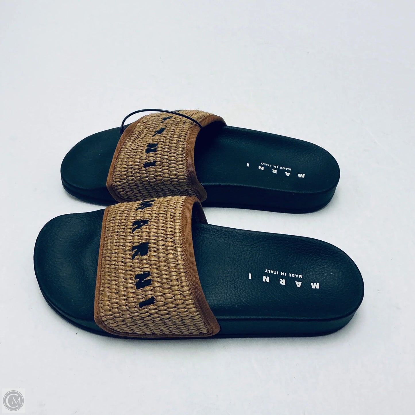 Sandals Flats By Clothes Mentor In Black & Brown, Size: 7.5