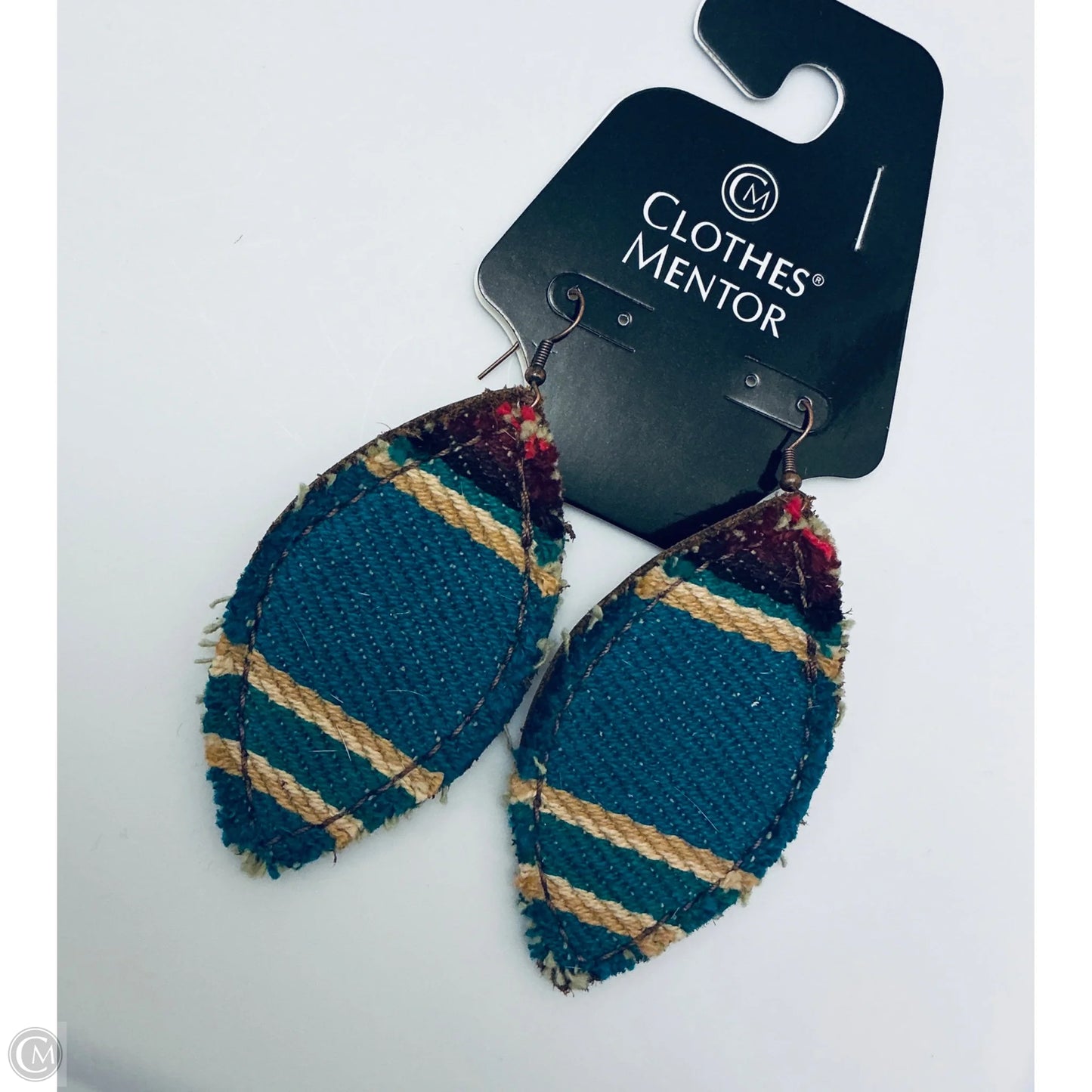 Earrings Dangle/drop By Clothes Mentor