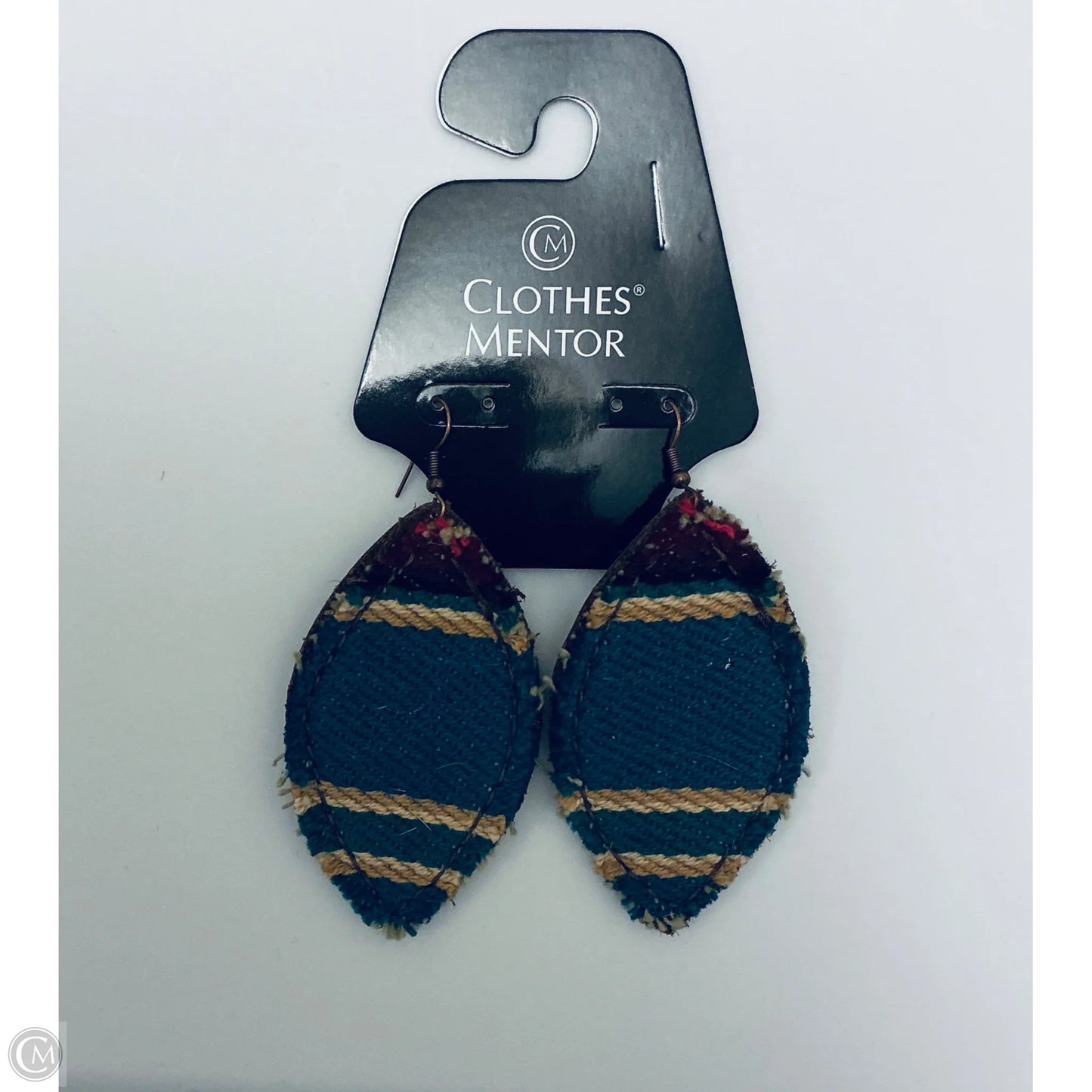 Earrings Dangle/drop By Clothes Mentor