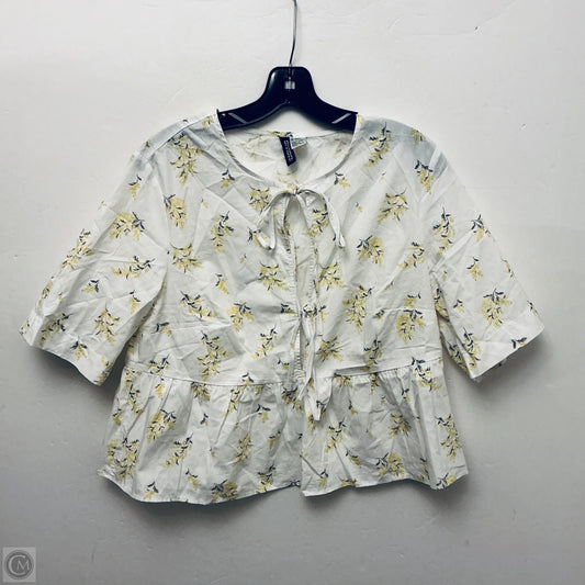 Top Short Sleeve By Divided In White & Yellow, Size: M