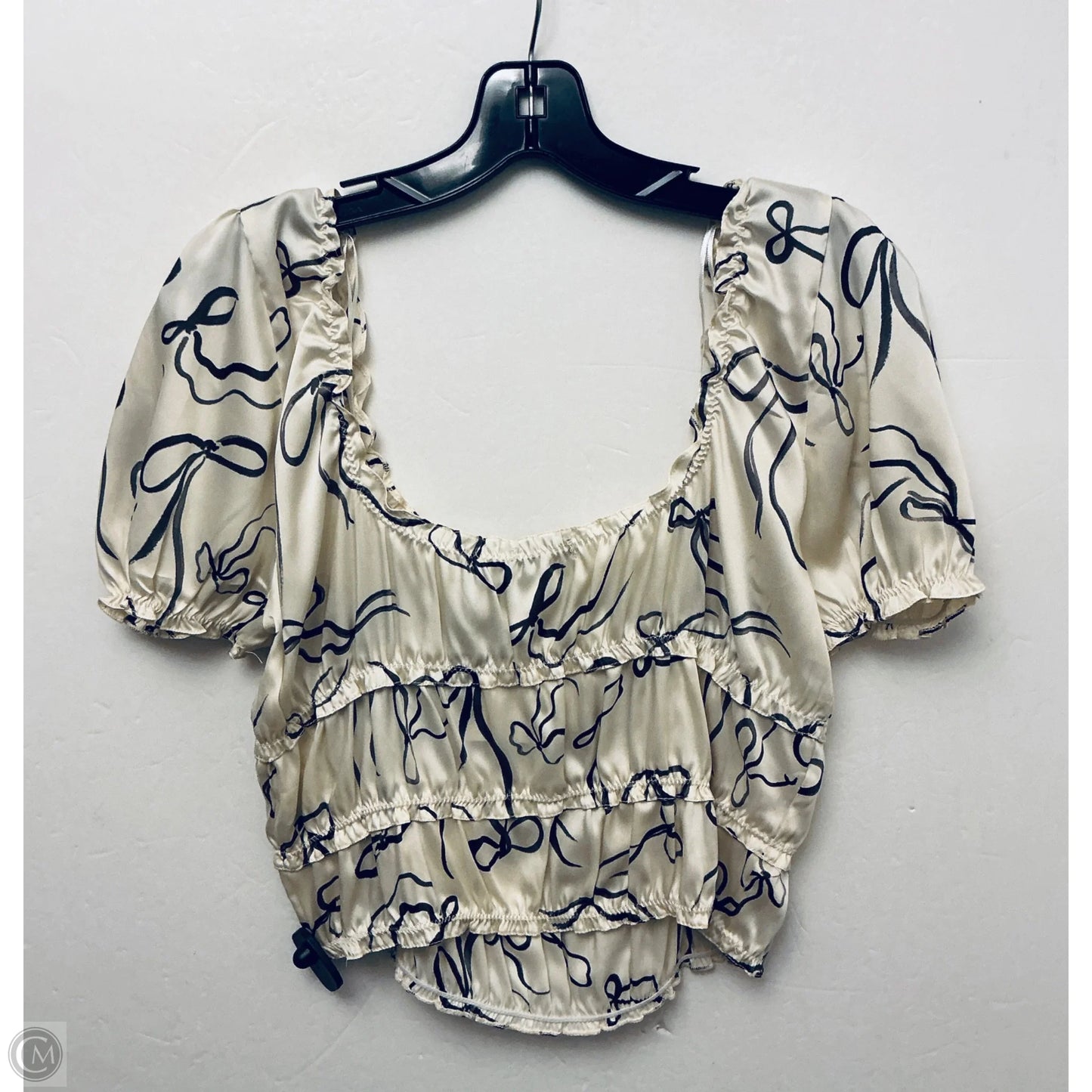 Top Short Sleeve By Zara In Cream, Size: Xl