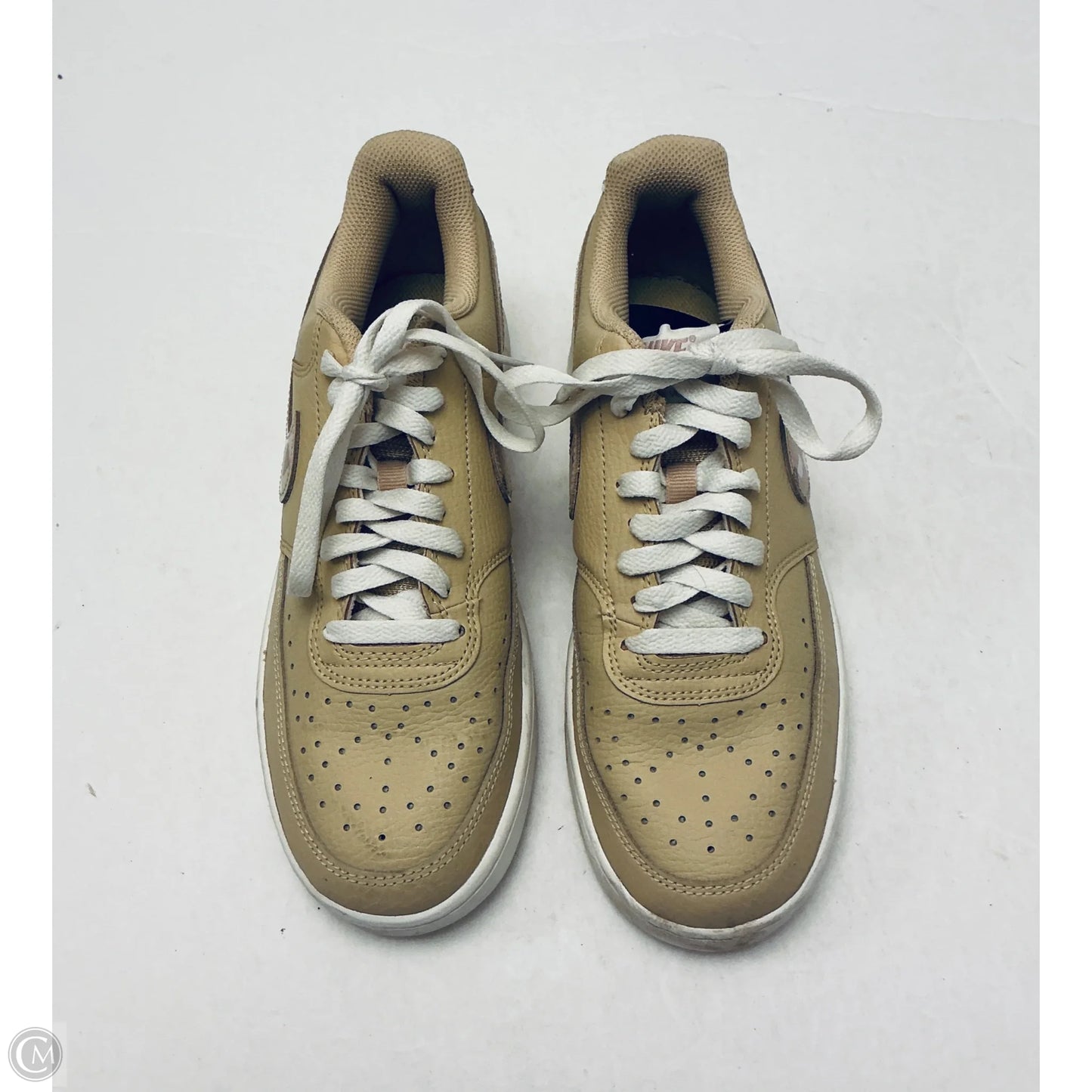 Shoes Sneakers By Nike In Tan, Size: 8.5