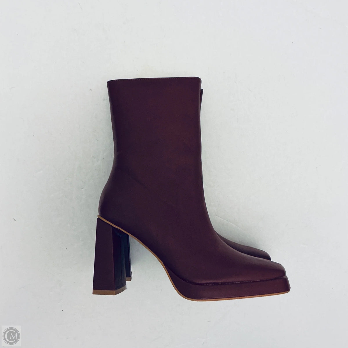 Boots Ankle Heels By Lulus In Maroon, Size: 6.5