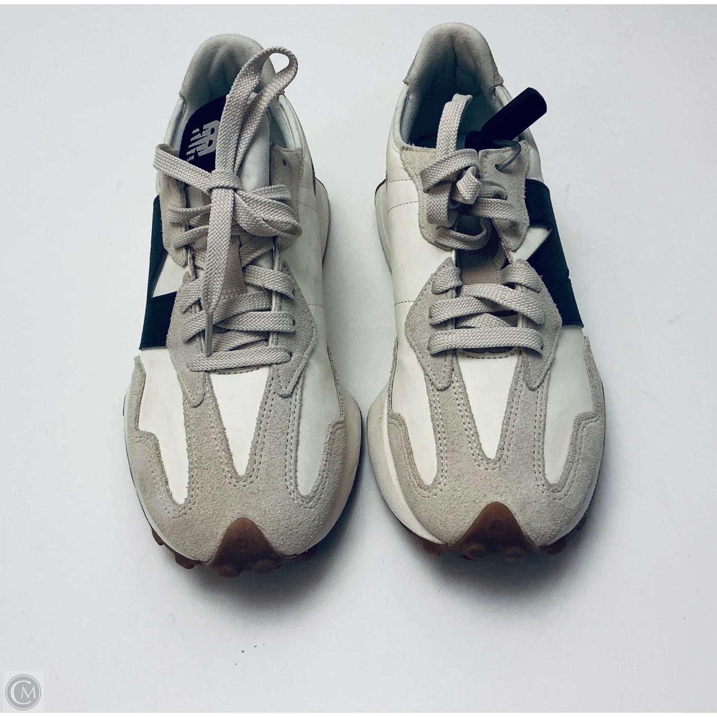 Shoes Athletic By New Balance In Beige, Size: 9.5