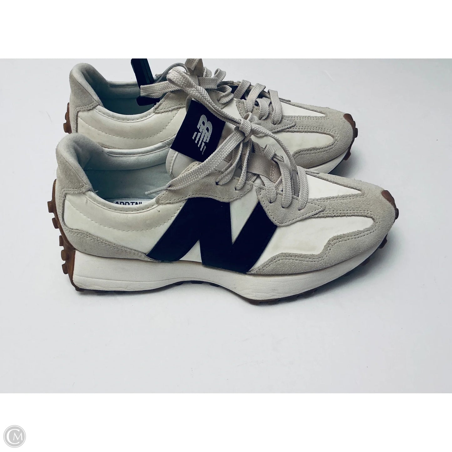 Shoes Athletic By New Balance In Beige, Size: 9.5