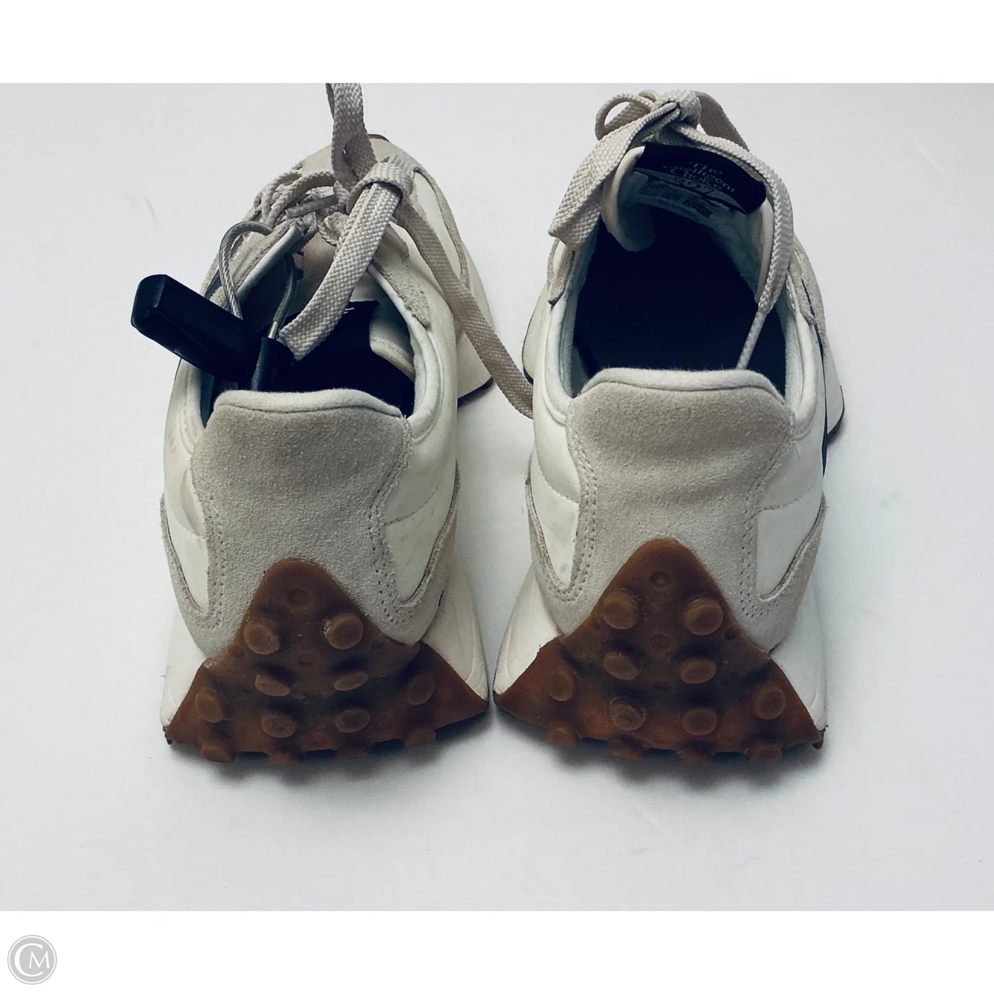 Shoes Athletic By New Balance In Beige, Size: 9.5