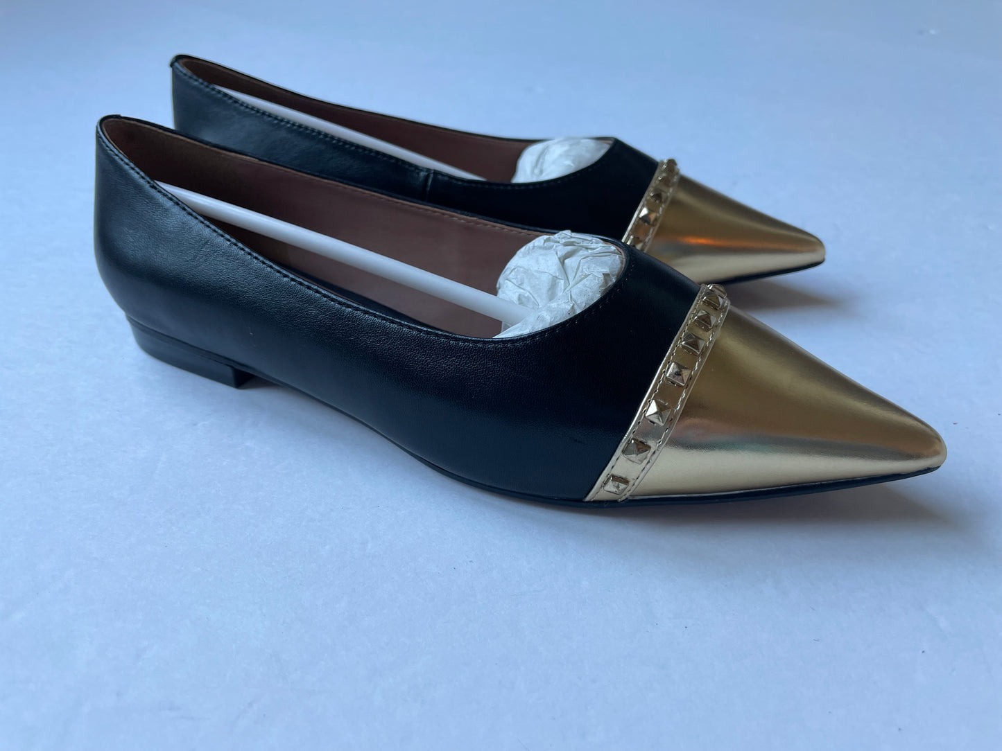 Shoes Flats By Linea Paolo In Black & Gold, Size: 7