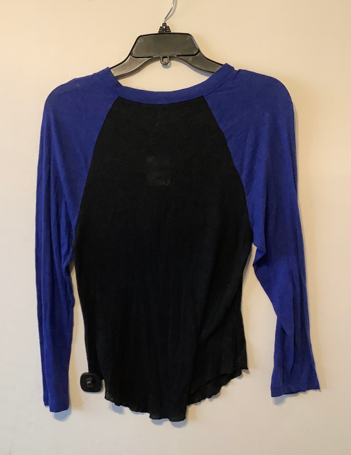 Top Long Sleeve By Free People In Blue, Size: S