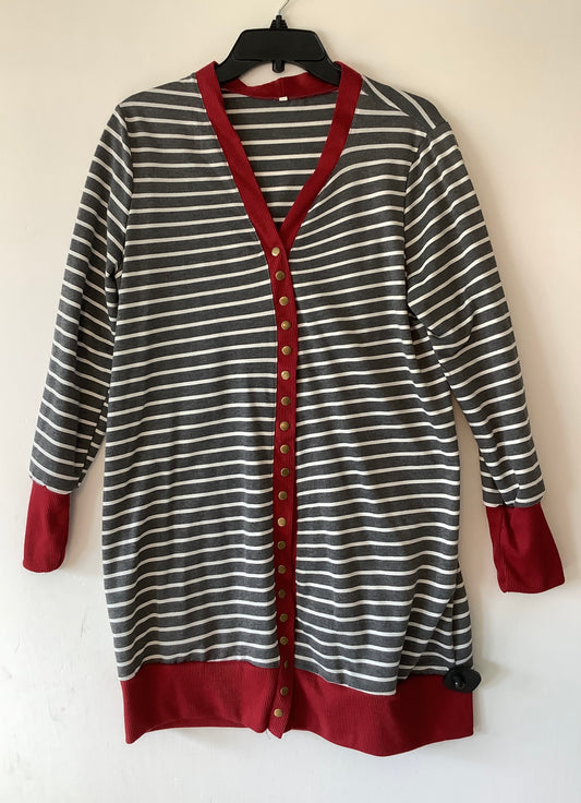 Sweater By Clothes Mentor In Striped Pattern, Size: Xl