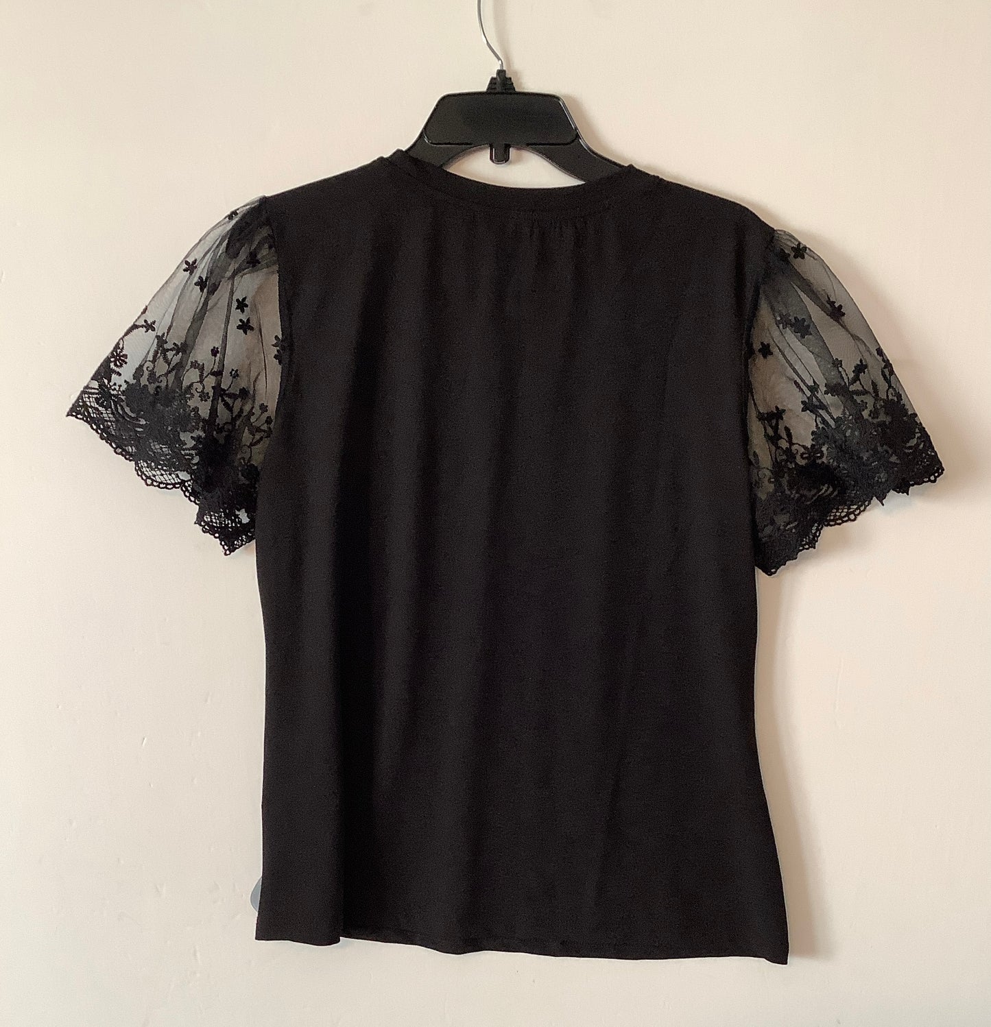 Top Short Sleeve By Shein In Black, Size: Xl