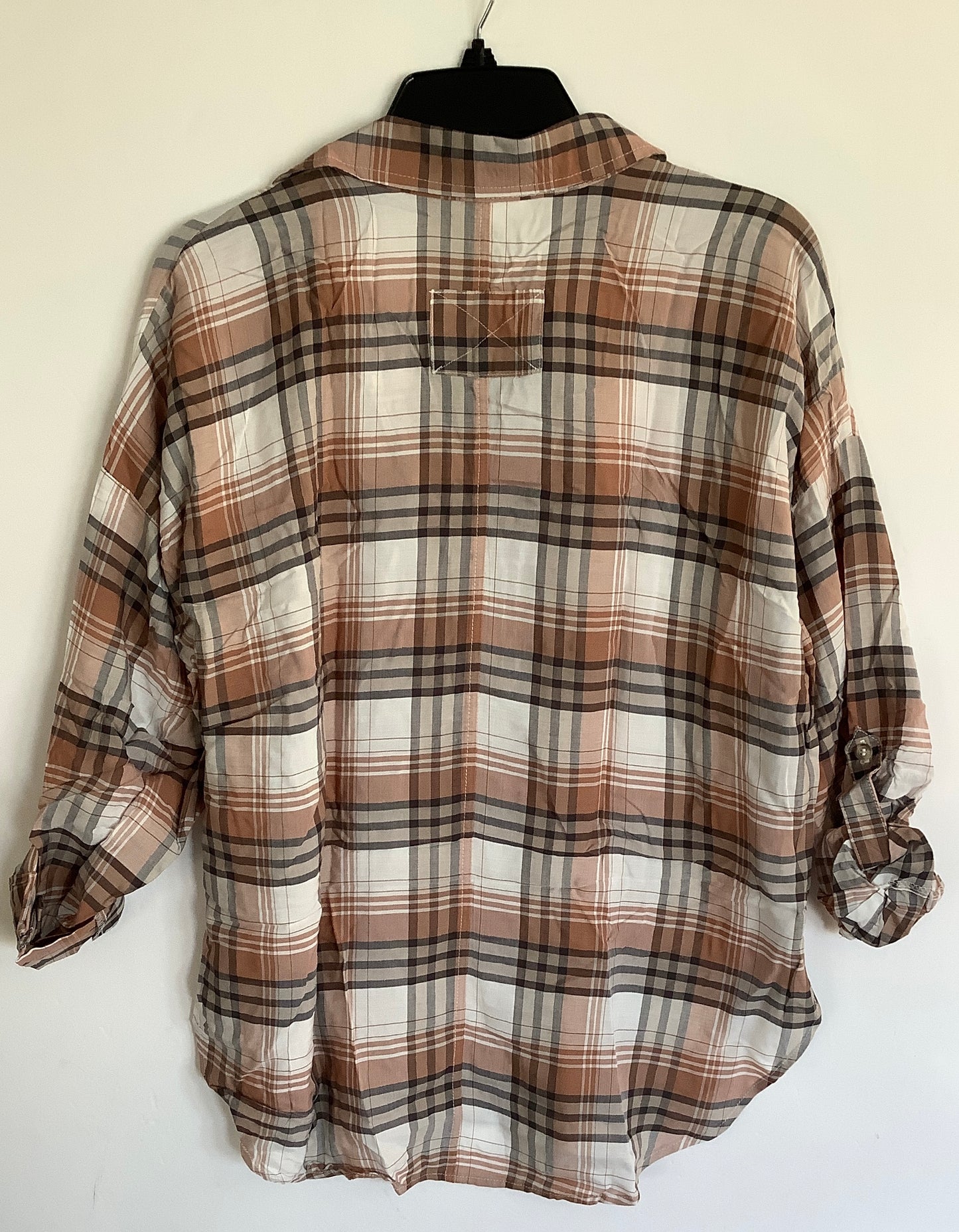 Top Long Sleeve By Blu Pepper In Plaid Pattern, Size: M