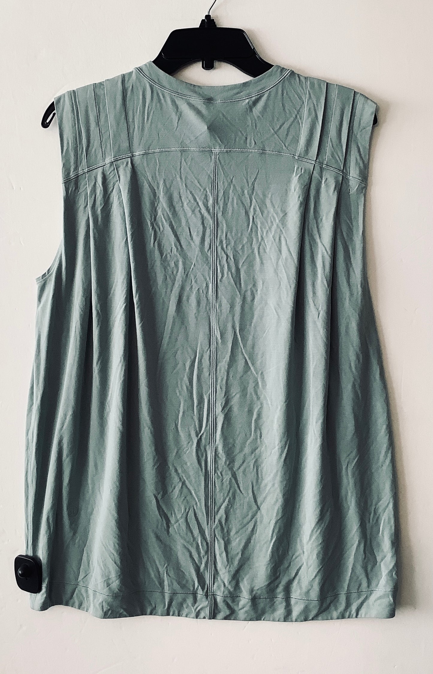 Athletic Tank Top By Lululemon In Green, Size: 4