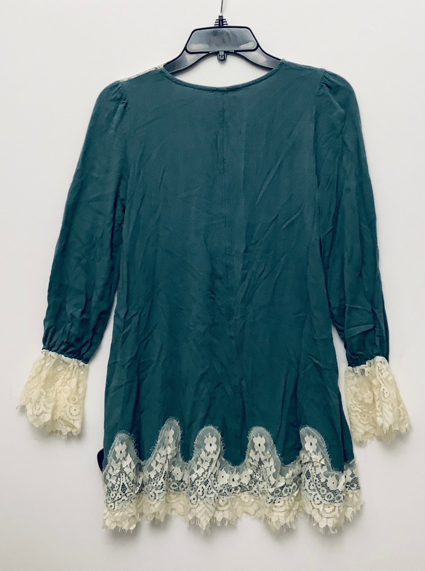 Top Long Sleeve By Umgee In Green, Size: S