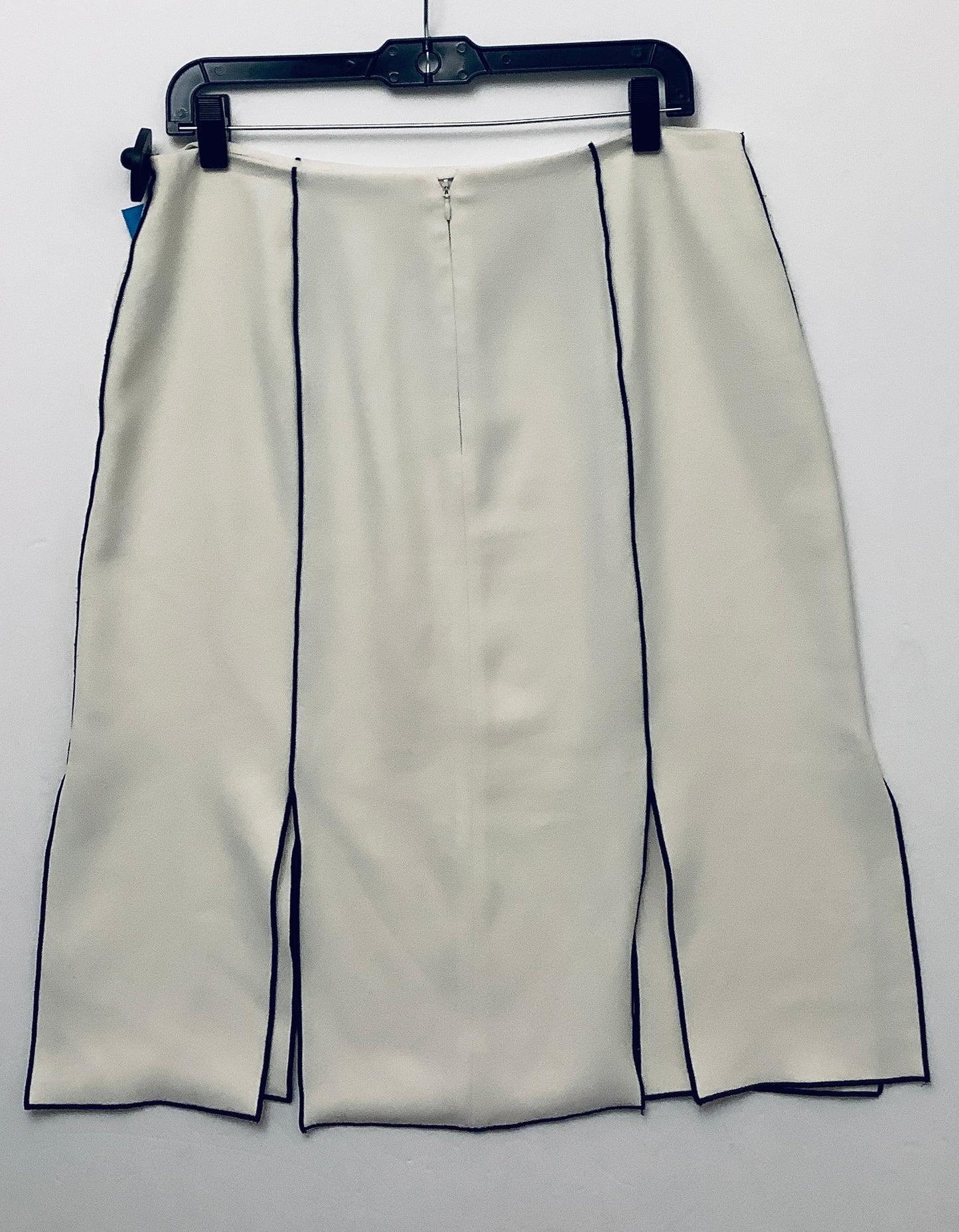 Skirt Mini & Short By Lauren By Ralph Lauren In White, Size: 8