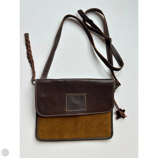 Crossbody Leather By Clothes Mentor, Size: Small