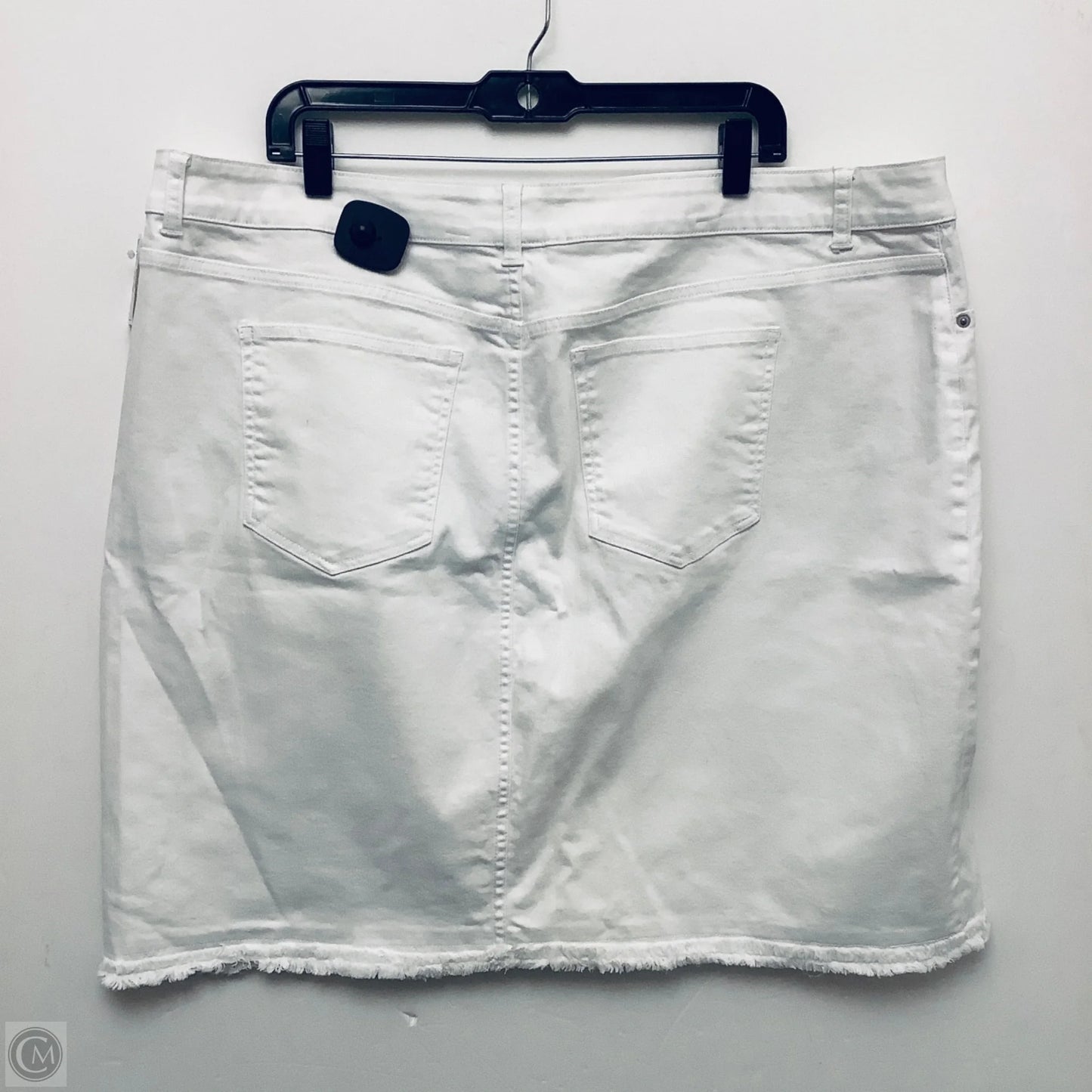 Skirt Mini & Short By Westport In White, Size: 18